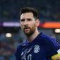 Argentina vượt qua vòng bảng, Messi vẫn tạo kỷ lục buồn trong lịch sử World Cup