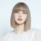 Rộ tin đồn Lisa (BLACKPINK) đang có quan hệ tình cảm với lãnh đạo cấp cao của Spotify?