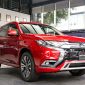 Giá lăn bánh Mitsubishi Outlander tháng 12/2022: Ưu đãi kép, quyết hạ gục Honda CR-V và Mazda CX-5