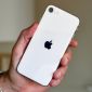 Giá iPhone SE 2022 mới nhất tháng 1/2023: Thấp chạm đáy, rẻ hơn cả Galaxy A73 tầm trung