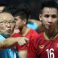 Thủ quân ĐT Việt Nam tặng món quà lớn cho cựu sao HAGL, tái ngộ HLV Park Hang-seo trước SEA Games 32