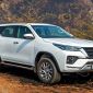 Toyota Fortuner thế hệ mới rò rỉ thiết kế cực kỳ đẹp mắt, làm lu mờ Hyundai Santa Fe và Ford Everest