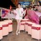 Phương Nhi gây ấn tượng mạnh khi 'nhuộm hồng' sân bay, lên đường tới Miss International 2023