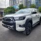 Chi tiết Toyota Hilux 2023 bản cao cấp nhất tại đại lý, thêm trang bị quyết đấu Ford Ranger