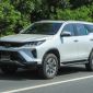 Giá lăn bánh Toyota Fortuner giữa tháng 1/2025 rẻ hơn Ford Everest, hạ knock-out Hyundai Santa Fe