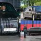 Chiếc limousine của ông Putin từng được ví như 'Điện Kremlin di động', cỗ xe tăng không thể xâm phạm