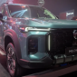 Ra mắt SUV 7 chỗ, kích thước ‘đô con’, thiết kế góc cạnh, ‘lật đổ’ Ford Everest và Toyota Fortuner