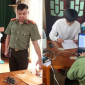 Thông tin sốc vụ thí sinh bị khởi tố vì dùng camera cúc áo truyền đề thi Văn ra ngoài nhờ bạn giải
