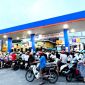 Giá xăng dầu hôm nay 3/7: Xăng RON95 trong nước giảm mạnh nhất, chỉ còn hơn 19.000 đồng/lít