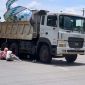 Ám ảnh hiện trường cô gái 19 tuổi bị xe tải cán tử vong tại chỗ khi cả gia đình đang trên đường đi du lịch về