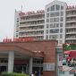 Thông tin mới nhất vụ ô tô biển xanh nổ lốp trên cao tốc: Nạn nhân vỡ cột sống, xin chuyển viện ngay trong đêm 