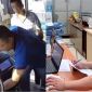 Tài xế rút chìa khóa xe khách, bỏ mặc hàng chục người phơi nắng cả tiếng đồng hồ sẽ bị xử lý ra sao?