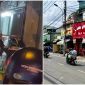 Nóng: Hai người đàn ông vung gậy sắt, rượt đuổi đánh nhau kinh hoàng trên đường phố TP.HCM