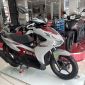 Bảng giá xe Honda Air Blade 2025 giữa tháng 9/2025 giảm cực mạnh: Đả bại Yamaha NVX V3 vì giá quá rẻ