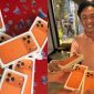 Cường Đô La chi hàng trăm triệu 'bỏ sỉ' iPhone 17 pro max tặng bạn bè và nhân viên, gặp là tặng!