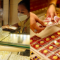 Giá vàng chốt phiên 31/10: Tăng dựng đứng sau ‘biến động toàn cầu’, bảng giá SJC - PNJ - DOJI chạm ngưỡng chưa từng có!
