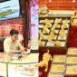 Đột biến giá vàng chốt phiên ngày 16/11: Vàng miếng, vàng nhẫn tăng mạnh, vàng thế giới cũng bật sóng