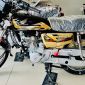 Tin xe máy 19/11: ‘Huyền thoại côn tay’ 125cc mới của Honda chính thức về đại lý, giá 24 triệu đồng