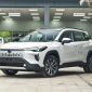 Giá lăn bánh Toyota Corolla Cross giữa tháng 12/2025 kèm ưu đãi cực khủng, dễ hạ đo ván Kia Seltos