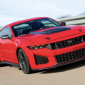 Ford Mustang tiếp tục thống trị phân khúc xe thể thao tại Mỹ năm 2025