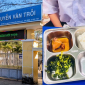 Xôn xao hình ảnh suất ăn bán trú ‘chỉ một miếng thịt’, nhà trường giải thích sao?
