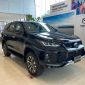 Giá lăn bánh Toyota Fortuner cuối tháng 2/2026 giảm cực sốc, quyết ‘chơi tất tay’ với Ford Everest
