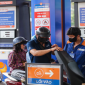 Giá xăng dầu Việt Nam thấp hơn nhiều nước trong khu vực, Chính phủ triển khai loạt chỉ đạo mới