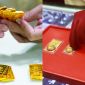 Giá vàng chốt phiên 11/4: SJC và vàng nhẫn 9999 giảm, giá vàng thế giới giữ mốc, thị trường chờ tín hiệu từ Fed