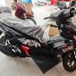Tin xe hot 15/4: Giá xăng dầu hôm nay vừa giảm, Honda Air Blade phiên bản mới đã cập bến đại lý Việt