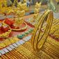 Giá vàng hôm nay tối 18/4: Vàng miếng nhẫn trơn 'giằng co' liên tục, dự báo về đà tăng giảm sắp tới