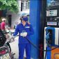 Tin giá xăng dầu ‘hot’ tối 18/4: Đồng loạt về mốc 'rẻ như bèo', giá lăn bánh VinFast VF 3 bao nhiêu?