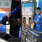 Giá xăng dầu hôm nay 19/4: Bảng giá Petrolimex, PVOIL, Mipec, RON 95, Diesel… Việt Nam ở mức thấp