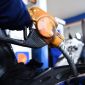 Bảng giá xăng dầu sáng nay 30/4: RON 95 vẫn trong 'vùng rẻ', giá đầy bình xe máy Suzuki tại Việt Nam