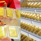 Giá vàng hôm nay 2/5: Vàng thế giới lùi sâu, chênh lệch với vàng SJC nới gần 20 triệu đồng, nên mua hay bán?