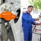 Giá xăng dầu hôm nay: Xăng dầu Mỹ cao nhất 4 năm qua, giá RON 95, diesel ở Việt Nam được ngưỡng mộ