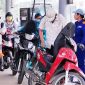 Giá xăng dầu chiều nay 12/5: Dầu diesel ‘giảm kịch khung’, xăng RON 92 và RON 95 'rẻ hết nấc', giá đầy bình ô tô Mazda