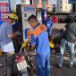 Giá xăng dầu trưa nay 30/5: RON 92 về sát ‘đáy’ mới, RON 95 gần mốc 20.000 đồng/lít hơn, giá đầy bình xe ga 150-160cc