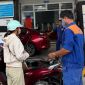 Giá xăng dầu chiều nay 2/6: RON 92 rẻ nhất khu vực, E10 RON 95 lùi về sát ‘đáy’ mới, giá lăn bánh Toyota Fortuner