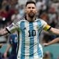 Messi tự quyết ngày giải nghệ, HLV Scaloni tiết lộ lý do siêu sao Argentina vẫn là số 1 thế giới