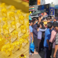 Bảng giá vàng hôm nay 4/6: Vàng miếng SJC nhẫn trơn 9999 'tụt sâu' cuối phiên, người mua chưa bắt vội đáy?