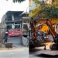 Diễn biến mới vụ đào móng công trình khiến nhà bên cạnh nứt toác, nguy cơ đổ sập, ai phải bồi thường?