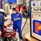 Giá xăng dầu hôm nay 5/6 áp dụng bảng giá mới, xăng E10 rời mốc cũ