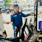 Bảng giá xăng dầu chiều 8/6: E5 RON 92 và E10 RON 95 giảm ‘sập sàn’ gần 10.000 đồng, giá lăn bánh VinFast VF 8 cực hời