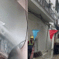 Vụ xịt nước vào thợ xây ở Hà Nội: Cái giá phải trả khi không tự tháo dỡ công trình lấn sang hàng xóm
