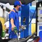 Giá xăng dầu chiều nay 16/6: E10 ‘cắm đầu’ 9.300 đồng, RON 92 ‘rơi’ mất 8.700 đồng/lít, giá lăn bánh Toyota Fortuner rẻ