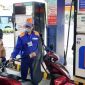 Giá xăng dầu hôm nay 21/6: E10 rẻ kỷ lục, RON 92 ‘rơi thẳng đứng’ gần 10.000 đồng/lít, bảng giá đầy bình các mẫu xe số