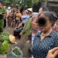 Thông tin mới vụ người bán rau bị xịt nước vào mặt: Con trai tiết lộ diễn biến sức khỏe đáng lo