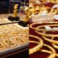 Giá vàng hôm nay 26/6: Vàng SJC, nhẫn 9999 giảm ngược chiều thế giới, dự báo xuất hiện mốc mới