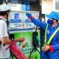 Giá xăng dầu trưa nay 3/7: E10 giảm mạnh 11.000 đồng/lít, RON 92 về lại ‘đáy’ cực rẻ, giá lăn bánh Toyota Corolla Cross