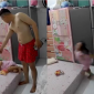 Lời khai gã đàn ông đánh đập, đạp văng con riêng của người tình ở TP HCM, đã rõ lý do ra tay